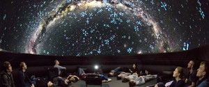 Familienkarte für den Besuch eines der Berliner Planetarien (Eintritt für 4 Personen)